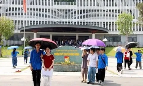 Phú Thọ công bố đề thi tham khảo môn chuyên vào lớp 10