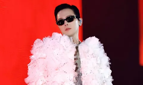 Bài phát biểu gây xúc động của G-Dragon trên cương vị giáo sư