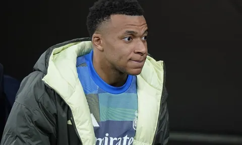 Mbappe nguy cơ nghỉ trận gặp Man City