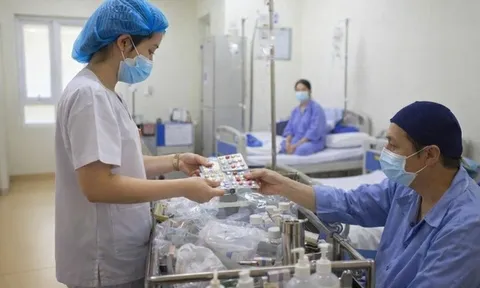 Dự kiến thêm 30 thuốc ung thư và 18 thuốc hiếm vào danh mục bảo hiểm y tế 0