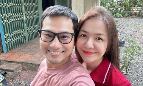 Vợ chồng Huỳnh Đông trở lại Canada sau nửa tháng về Việt Nam ăn Tết