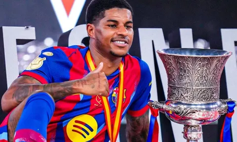 Rashford hy sinh tiền lương để rời MU