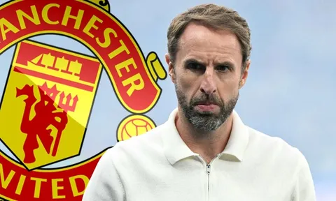 Ghế HLV MU ngày càng sáng tỏ