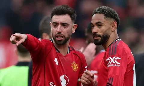 Bruno thăng hoa là lời cảnh tỉnh cho MU