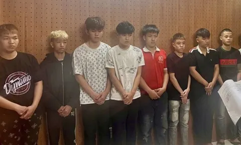 Khởi tố nhóm thanh thiếu niên trong vụ ép xe gây chết người