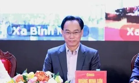 Quyền Bộ trưởng Hoàng Minh Sơn giữ chức Bí thư Đảng ủy Bộ GD&ĐT