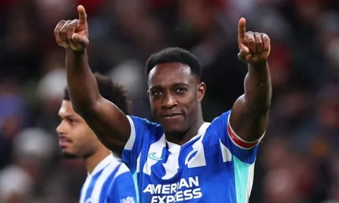 Welbeck làm dậy sóng Premier League