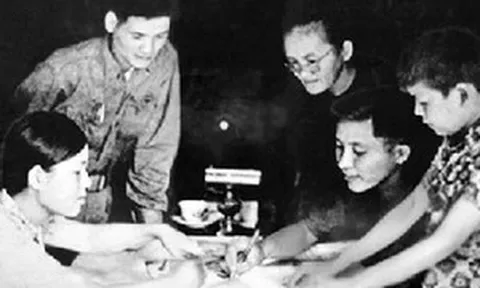 Bà mẹ Lái Thiêu đi vào tiểu thuyết