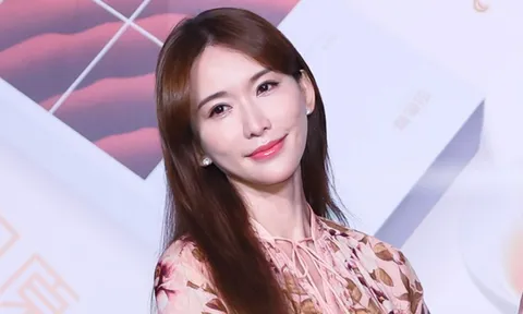 Ấm lòng với hành động của Lâm Chí Linh dành cho người hâm mộ bị đột quỵ