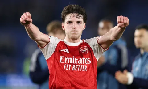 Arsenal bị tố hủy hoại bóng đá