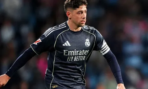 Valverde giúp Real Madrid thắng nghẹt thở Celta Vigo