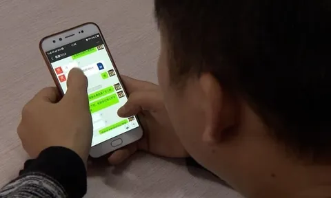 Lương chỉ 13 triệu/tháng nhưng được chuyển khoản tới 4 tỷ đồng, nam nhân viên từ chối trả tiền cho công ty, toà án tuyên: "Anh ta không có tội"