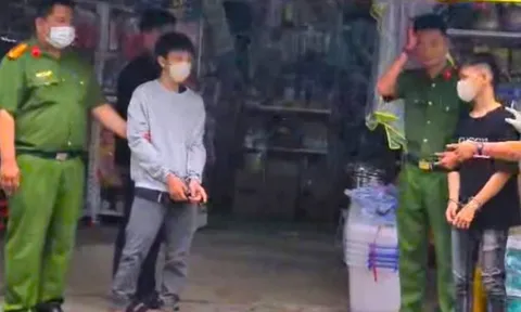 Vụ người đàn ông tử vong bất thường trên vỉa hè: Nghi phạm khai gì?