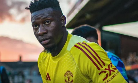 MU chốt giá bán Onana