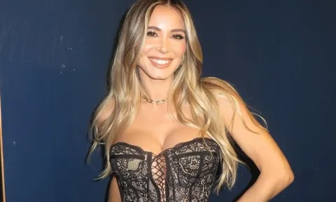 Vợ Karius hoàn hảo trong chuyện giường chiếu