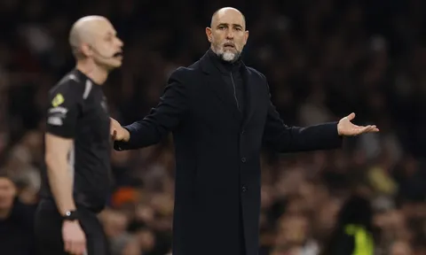 Tottenham lại cân nhắc thay HLV