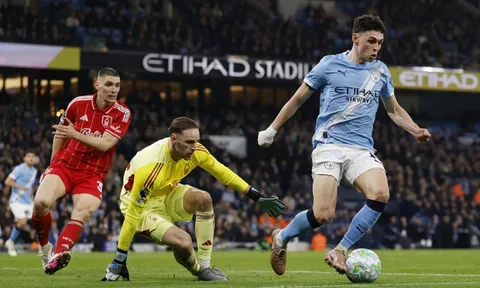 Foden đẩy Man City vào thế khó