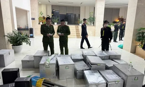 Bắt khẩn cấp Giám đốc doanh nghiệp cùng đàn em "cộm cán", thu giữ vũ khí và ma túy