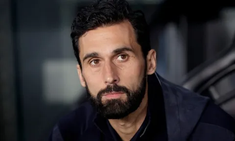 Arbeloa gây sóng gió phòng thay đồ Real Madrid