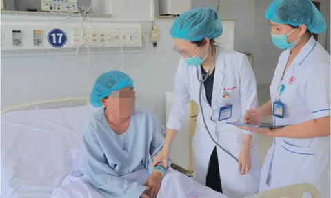 Sốt cao, uể oải tưởng cảm cúm, người phụ nữ suýt chết vì 'sát thủ' não mô cầu