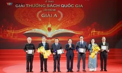 Hai tác phẩm xuất sắc giành giải A tại Giải thưởng Sách Quốc gia