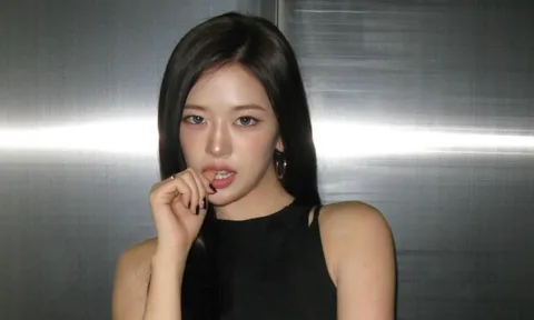 Ahn Yu Jin (IVE) gây chú ý với hình ảnh trưởng thành, khí chất khác hẳn trước đây