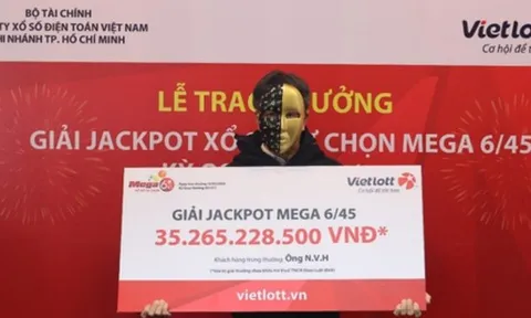 Mua vé số Vielott theo ngày sinh cháu nội, một người ở TP HCM trúng hơn 35,2 tỉ đồng