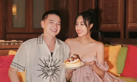 Nghệ sĩ Quang Minh vui mừng nhận điều đặc biệt từ vợ kém 37 tuổi