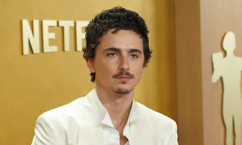 Nữ ca sĩ nổi tiếng chỉ trích Timothée Chalamet sau phát ngôn gây tranh cãi