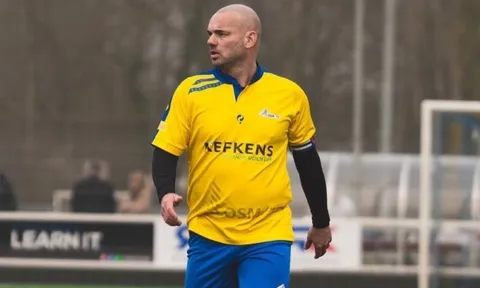 Wesley Sneijder tái xuất sân cỏ sau 6 năm giải nghệ