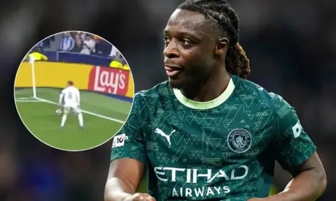 Sao Man City bỗng nhiên 'biến mất' trên sân