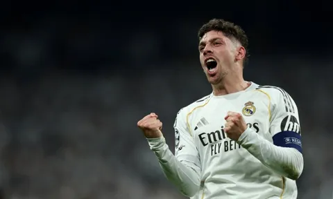 7 cầu thủ hay nhất lượt đi vòng 1/8 Champions League