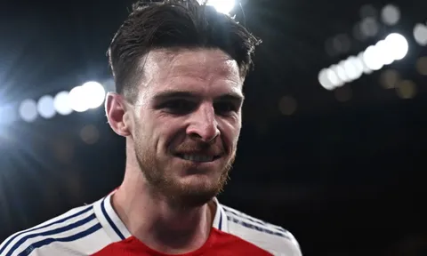 Arsenal ra quyết định với Rice