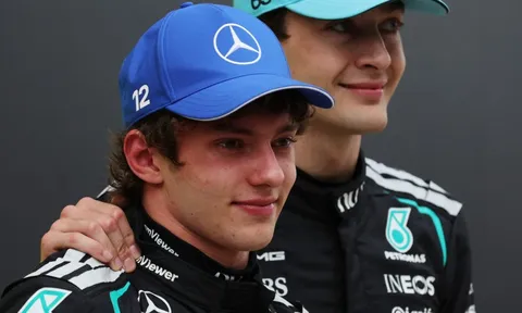 Kimi Antonelli ghi dấu lịch sử F1