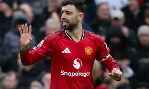 Bruno Fernandes đi vào lịch sử