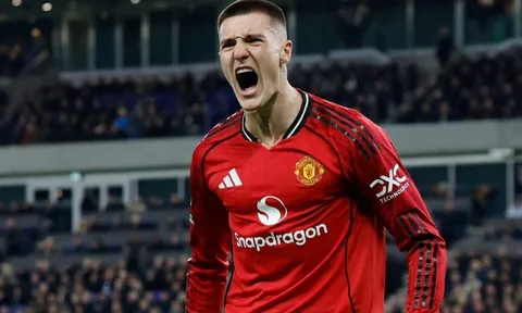 Sesko ghi bàn dồn dập, Haaland bất ngờ hụt hơi