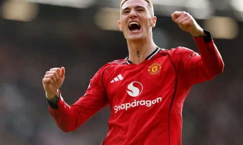 Carrick đang dùng sai Sesko?