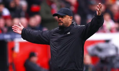 Bayern Munich đối mặt tình huống chưa từng có