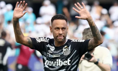 Dư luận chia rẽ vì Neymar