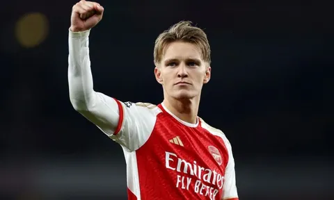 Khi nào Arsenal vô địch Premier League?