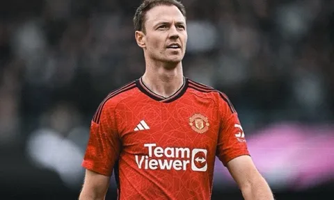 Khả năng kiếm tiền ấn tượng của cựu sao MU