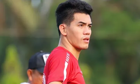 Tiến Linh gây bàn tán