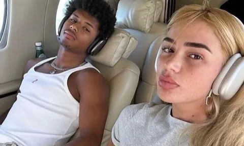 Vợ Adeyemi 'xúi' chồng rời Dortmund