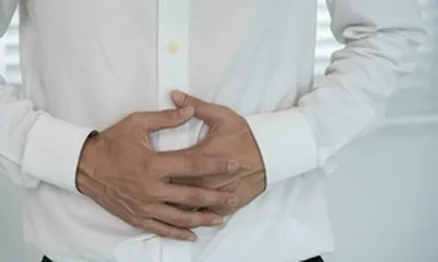 Cố chịu đau suốt đêm, nam sinh 21 tuổi trả giá suýt trả giá đắt