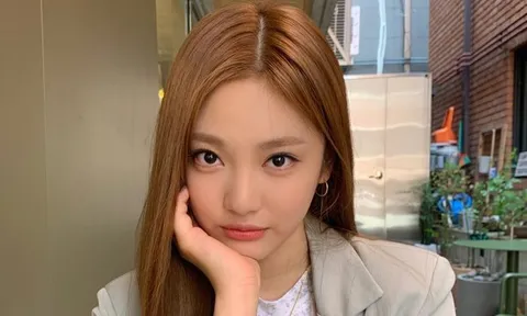NingNing (aespa) đáp trả khi bị chê ngoại hình trên livestream