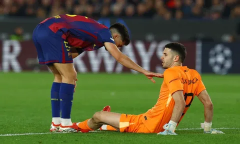 Cú sốc với Barcelona