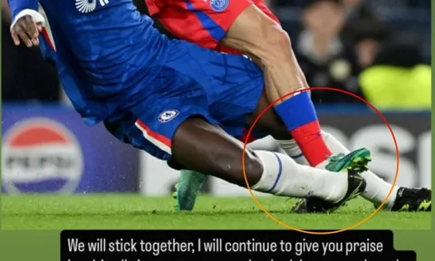 Chalobah bàng hoàng khi cổ chân lật ngược