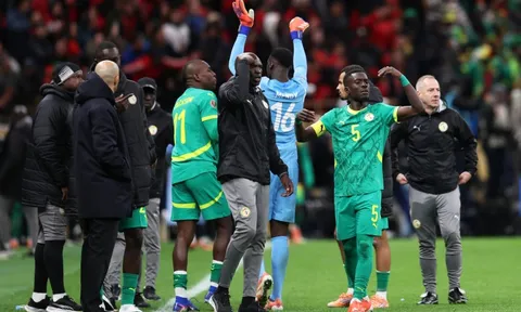 Án phạt của Senegal làm dậy sóng mạng xã hội