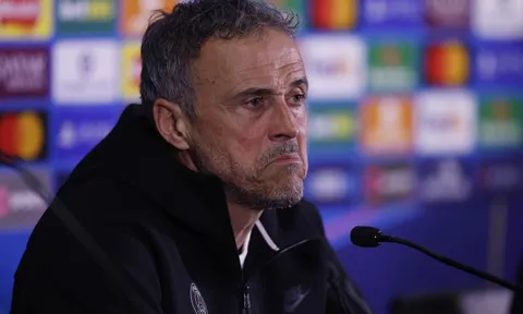 Điều kiện để Enrique đến MU