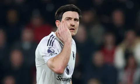 Phản ứng của Maguire sau khi bị thẻ đỏ